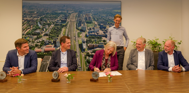 VSF-contract Zuidasdok