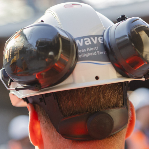 Foto helm met oordoppen (1) - Blauw.jpg
