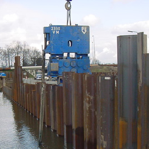 PVE 2330 VM MVC-464F.JPG