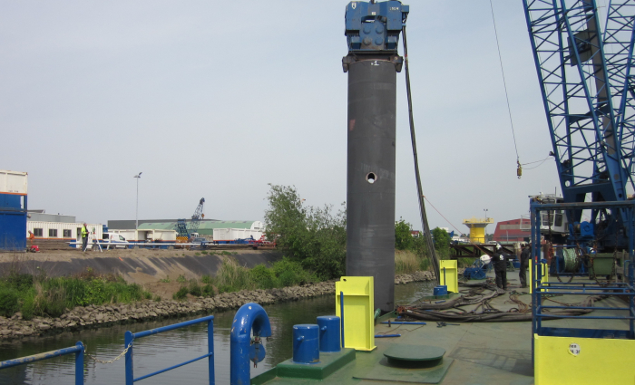 PVE 105 M IMG_2076.JPG
