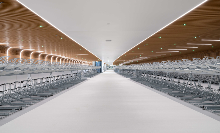 10  IJboulevard_VenhoevenCS-VHB ©Ossip van Duivenbode_2.jpg