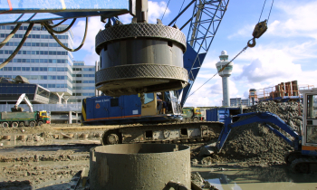 Boorpalen WTC Schiphol.jpg