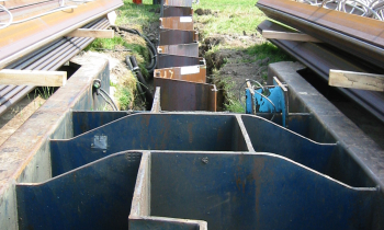 Damwand trillingsvrij 848 opstart positie let op positie eerste plank.JPG