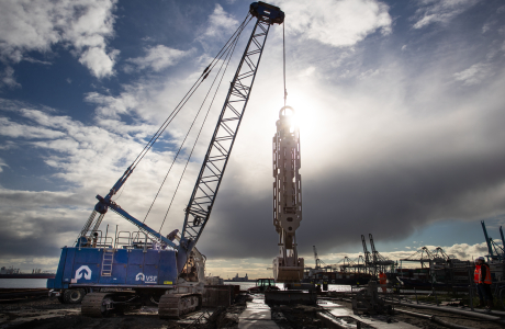 VSF rondt dichtingswand voor uitbreiding Yangtzekanaal af.
