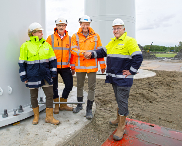 Tennet contract bezegeling.jpg