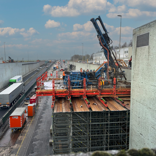 Prinses Margriettunnel bew.jpg