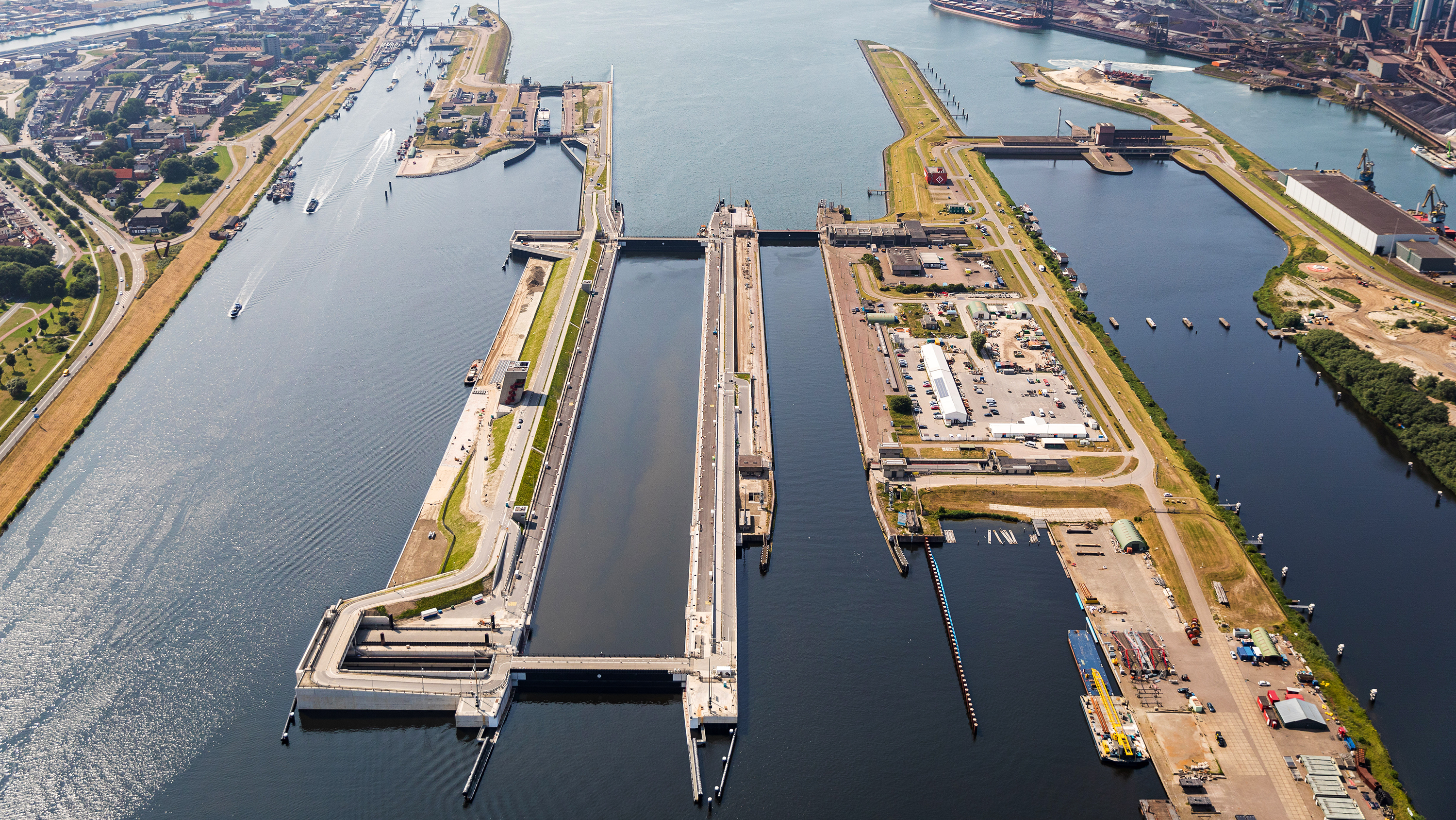 Zeesluis IJmuiden.